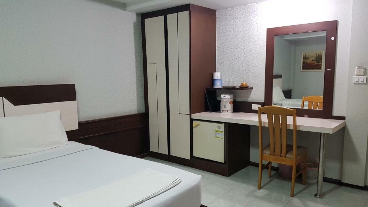 Khon Kaen Ruenrom Hotel Dış mekan fotoğraf