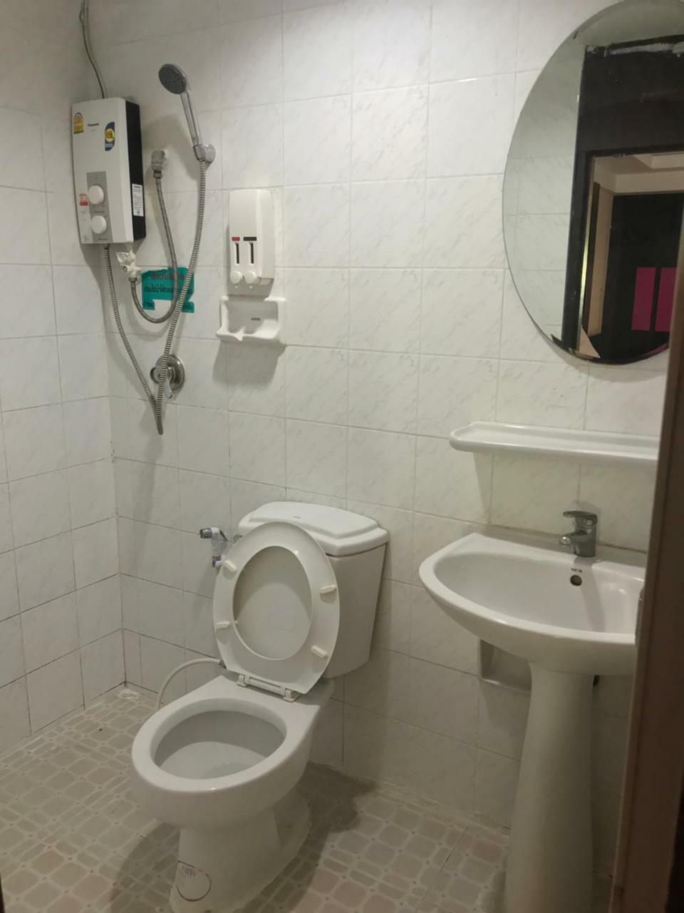 Khon Kaen Ruenrom Hotel Dış mekan fotoğraf