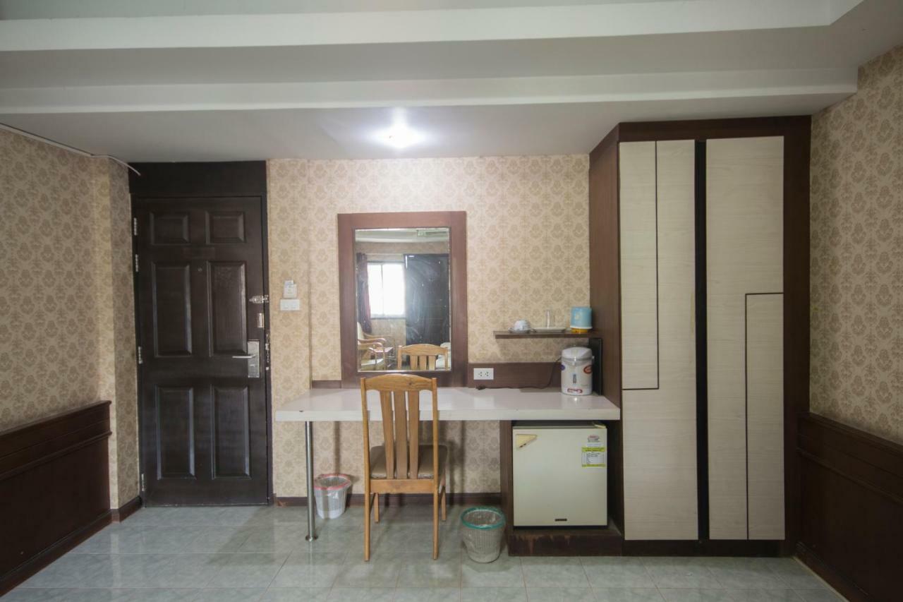 Khon Kaen Ruenrom Hotel Dış mekan fotoğraf